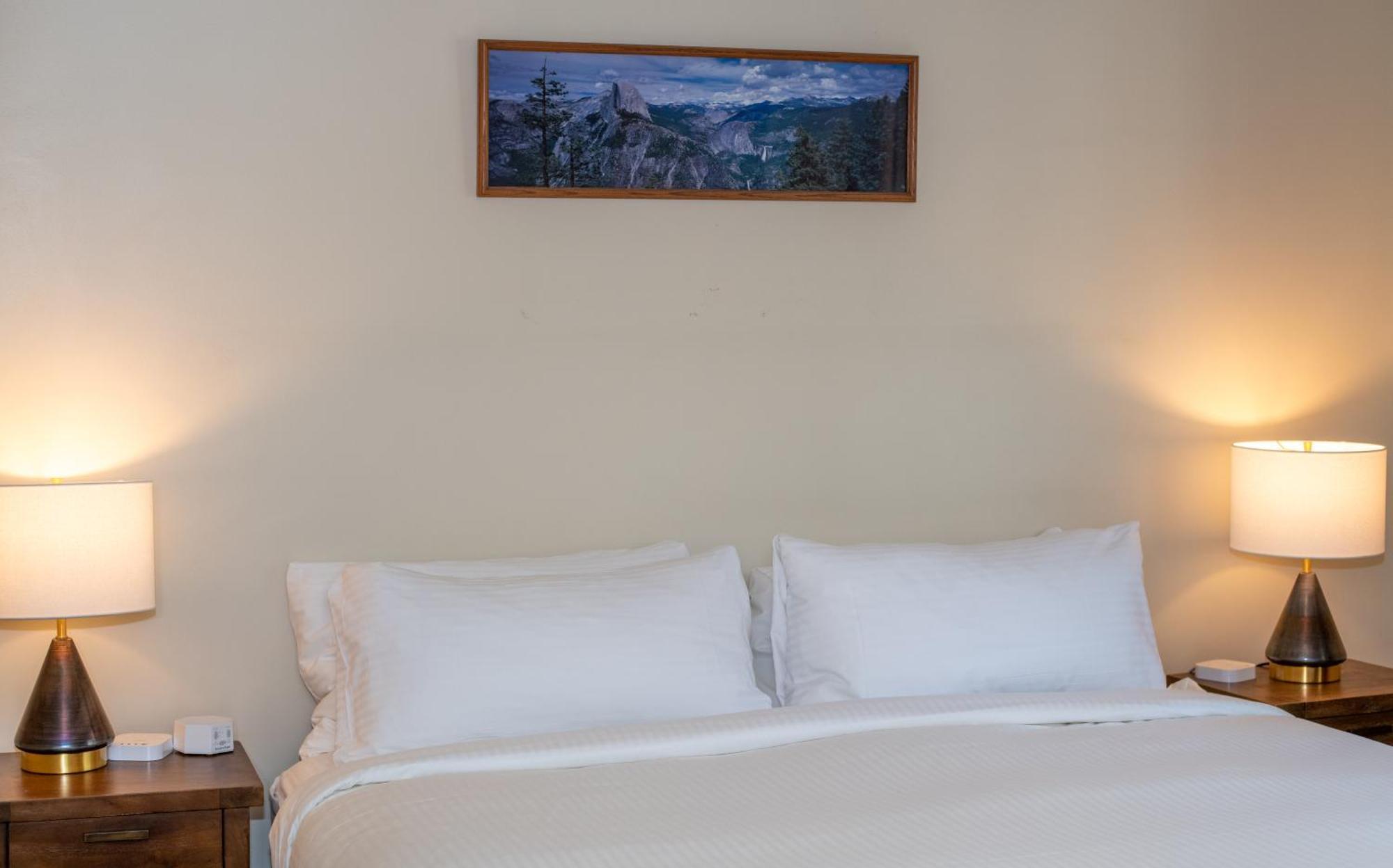 Gull Lake Lodge Джун-Лейк Экстерьер фото