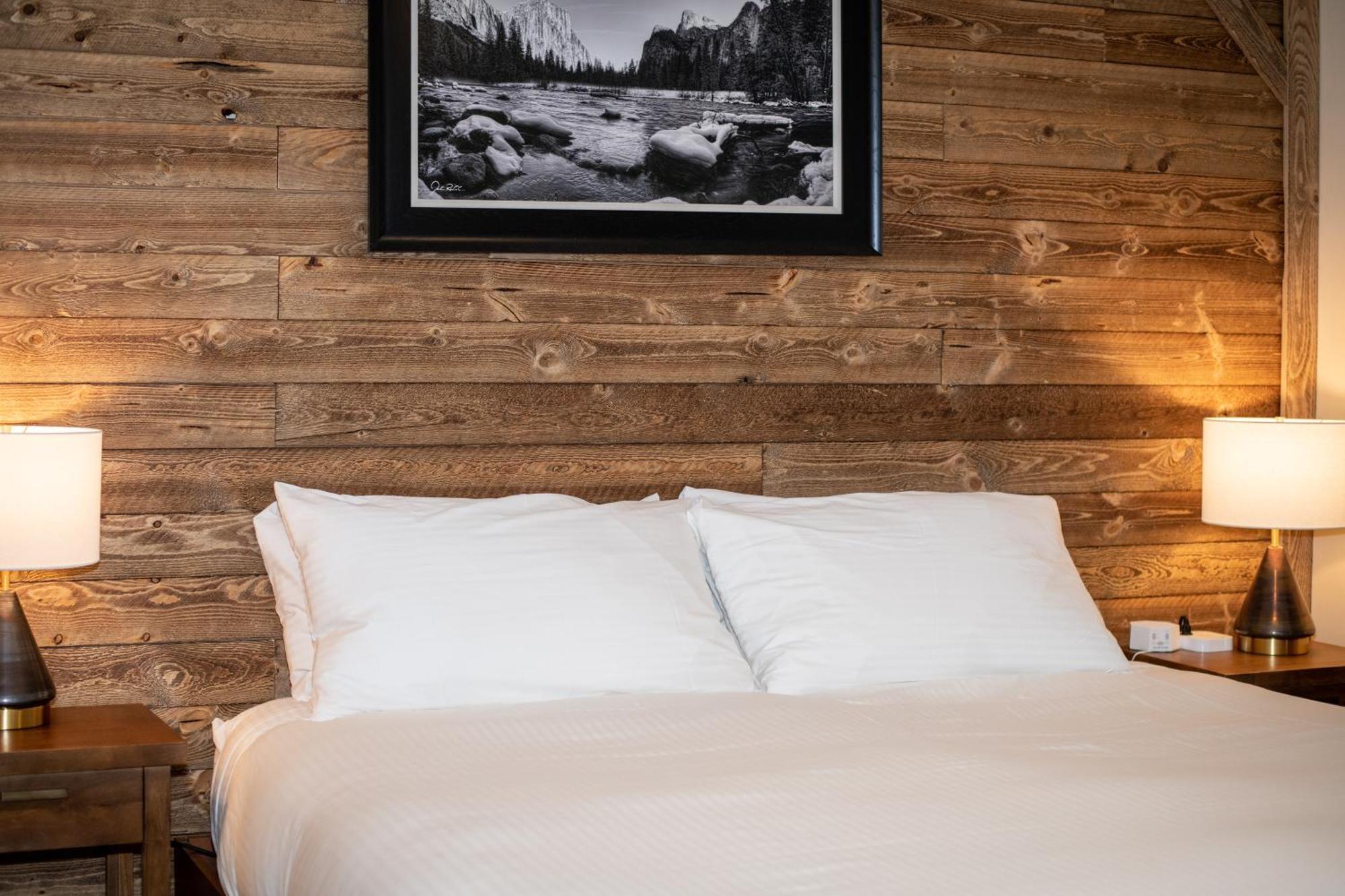 Gull Lake Lodge Джун-Лейк Экстерьер фото